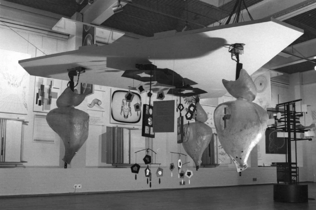 Gordon Pask. Cybernetic Serendipity.