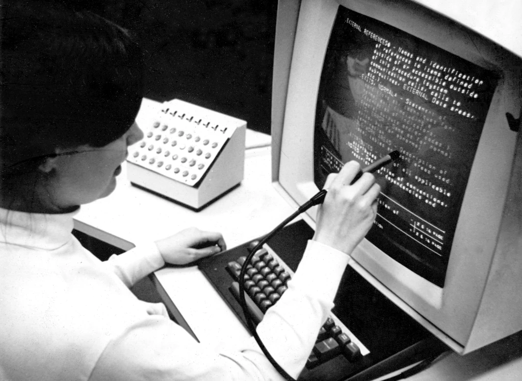 Hypertext Editing System, HES